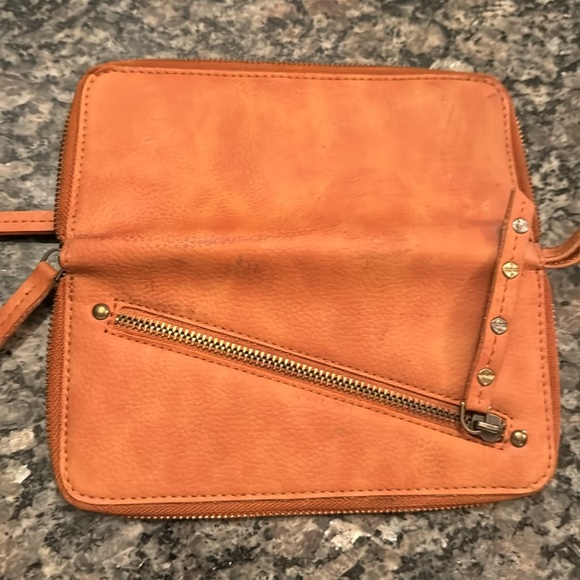 Free people brown wallet - Picture 6 of 8